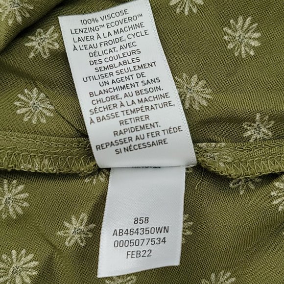 Nordstrom rack Abound Olive Green Vintaged Daisy Dress lightweight 1X - Picture 15 of 16